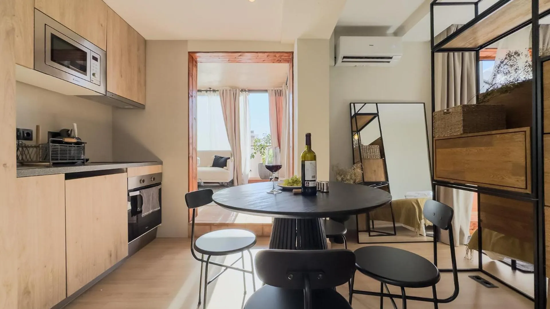 Beautiful & Comfy City Center Apartment Barcelona Spain