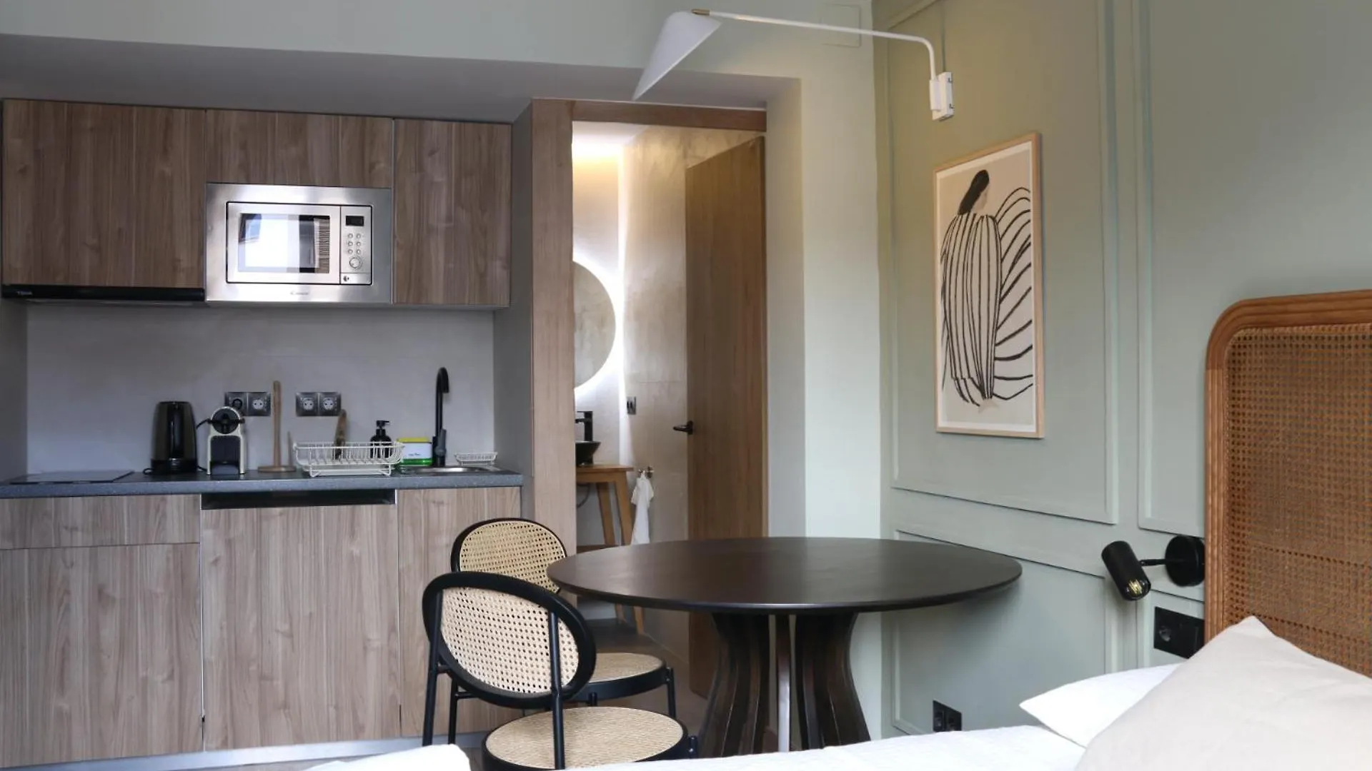 Beautiful & Comfy City Center Apartment Barcelona 0*,