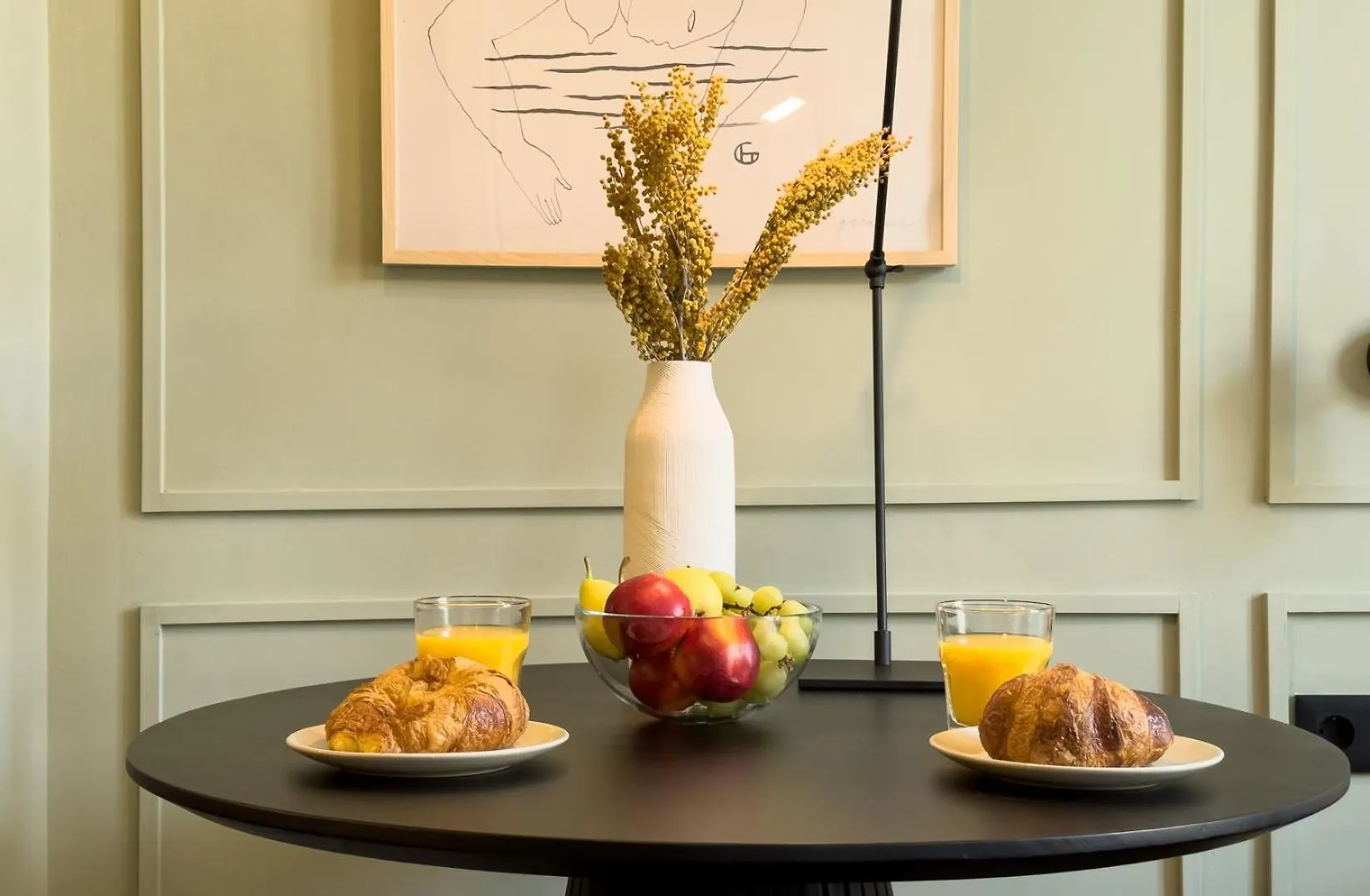 Beautiful & Comfy City Center Apartment Barcelona Spain