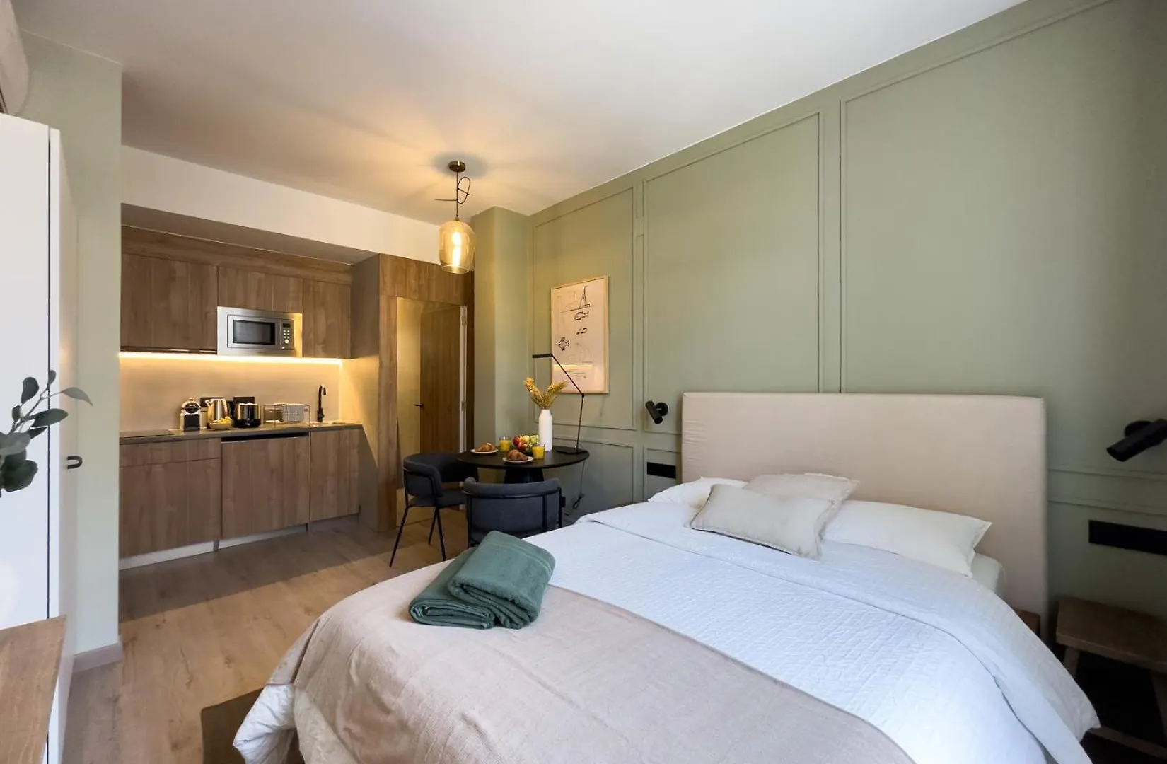 Beautiful & Comfy City Center Apartment Barcelona