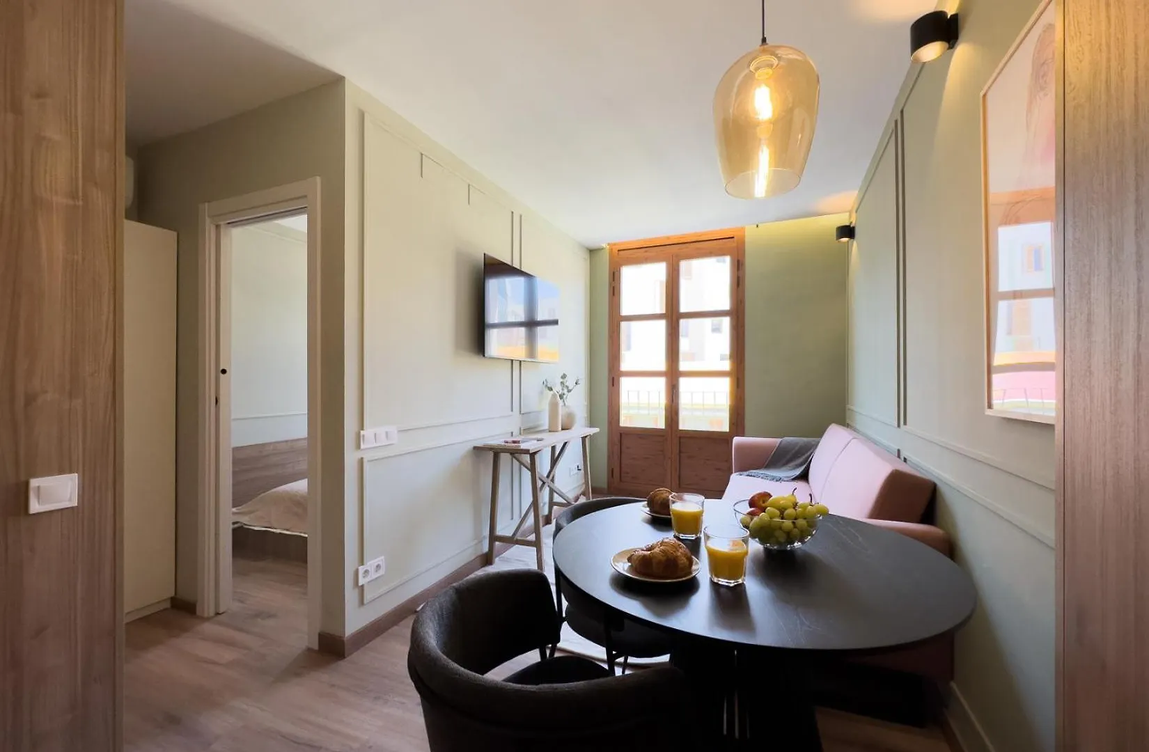 Beautiful & Comfy City Center Apartment Barcelona