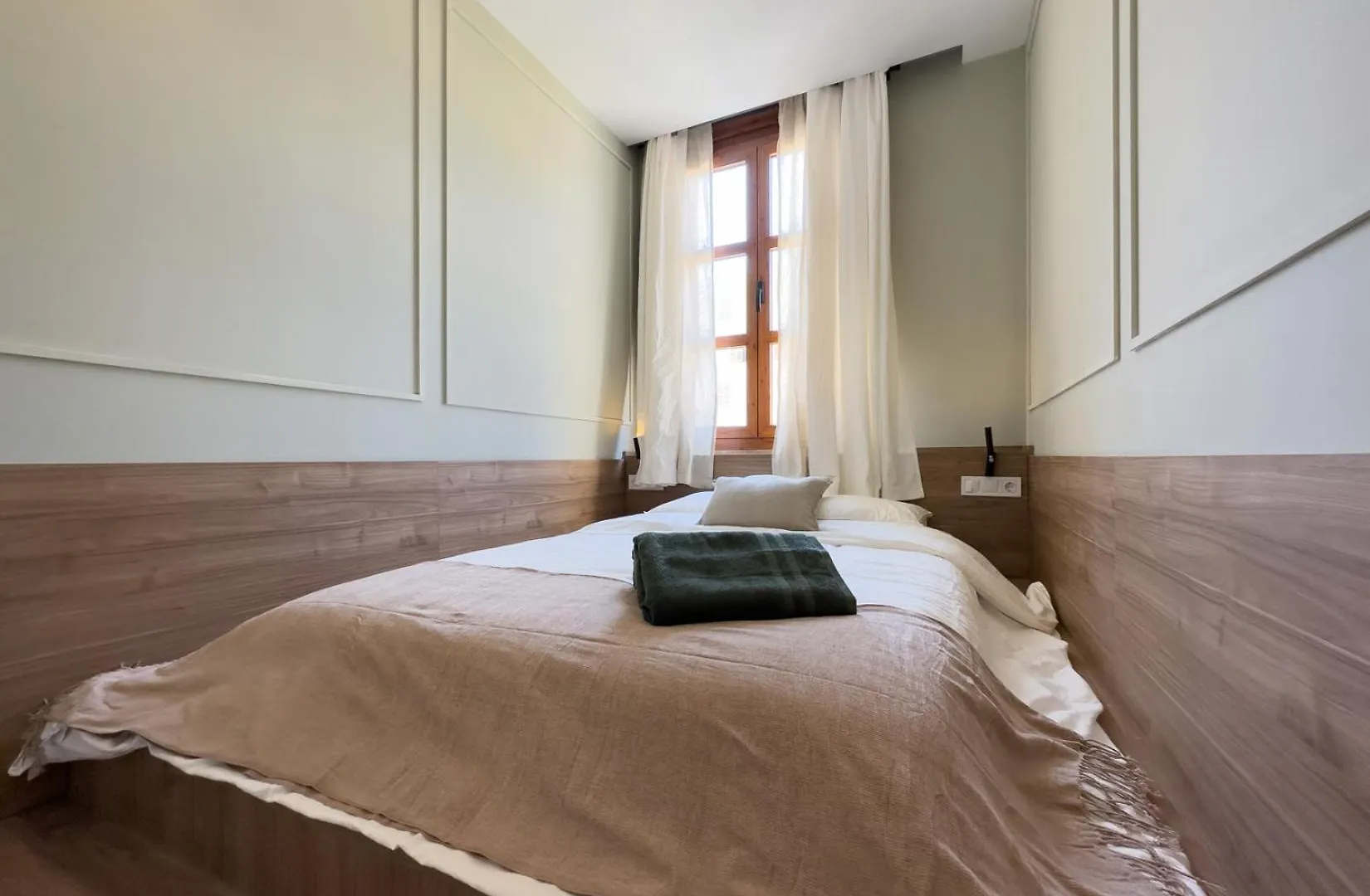 Beautiful & Comfy City Center Apartment Barcelona